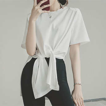   【STAFF SNAP】【トップス】目を奪われる韓国風ファッション無地プルオーバー おしゃれTシャツ  