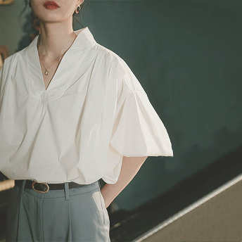   【トップス】上品なシルエット韓国風ファッション無地 プルオーバーシャツ·ブラウス  