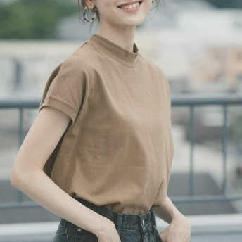   【トップス】柔らかくて優しい印象韓国風ファッションカジュアル 無地 ショート丈 Tシャツ  