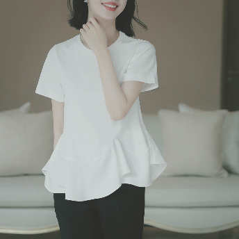   【トップス】流行の予感韓国風ファッション無地おしゃれプルオーバーTシャツ  