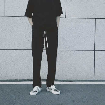   【ボトムス】個性的なデザイン韓国風ファッション無地おしゃれレギュラー丈パンツ  