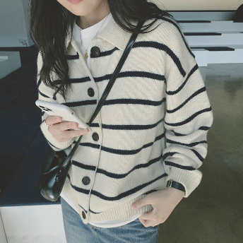   【トップス】気質アップ韓国風ファッション ボーダー 折り襟 シングルブレスト 長袖 シンプル ニットセーター  