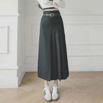   【STAFF SNAP】 【ボトムス】履き心地抜群 ファッション 合わせやすい シンプル Aライン スカート  