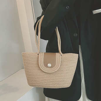   【バッグ】人気上昇中 シンプル 真珠 草編み ホック 肩掛け ハンドバッグ  